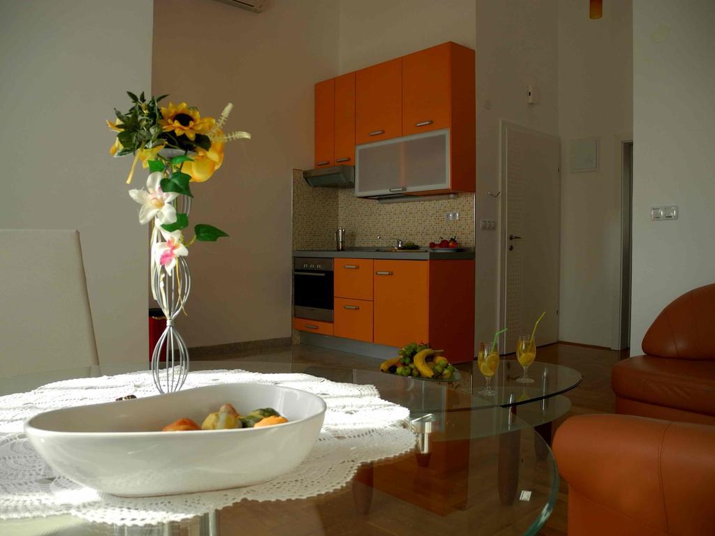 Apartments Antonela イェゼラ エクステリア 写真