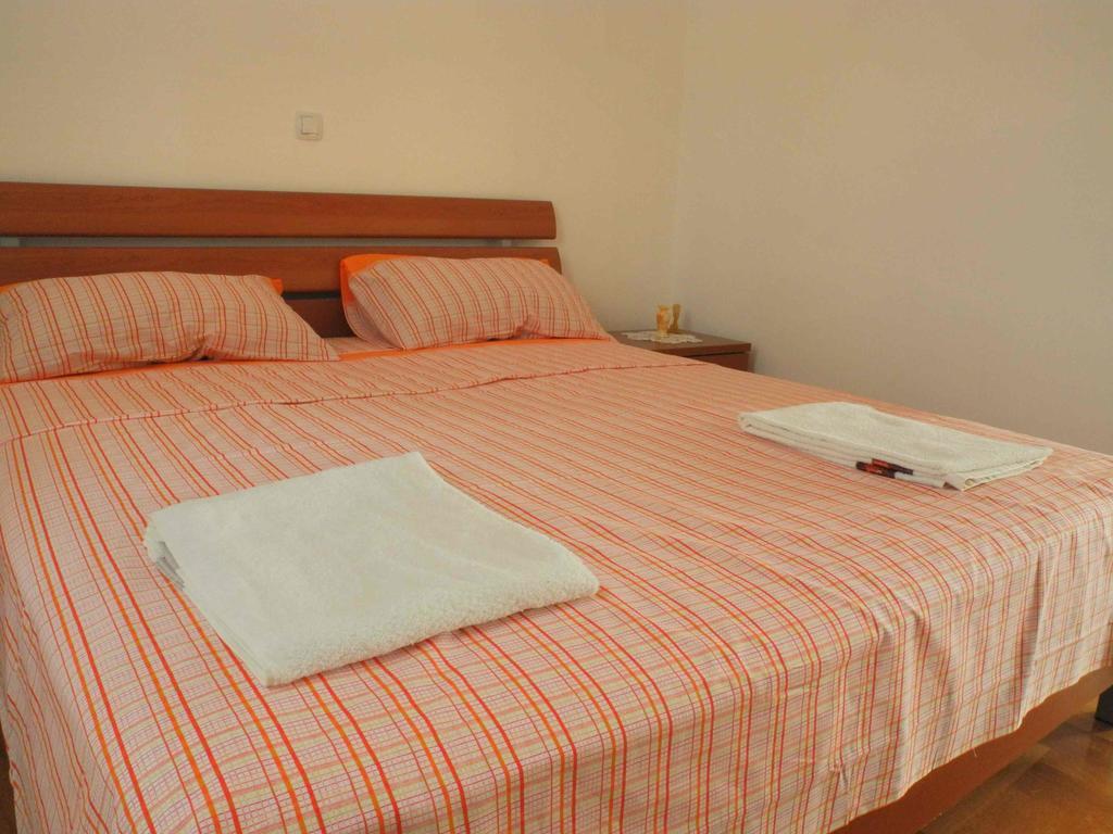 Apartments Antonela イェゼラ エクステリア 写真
