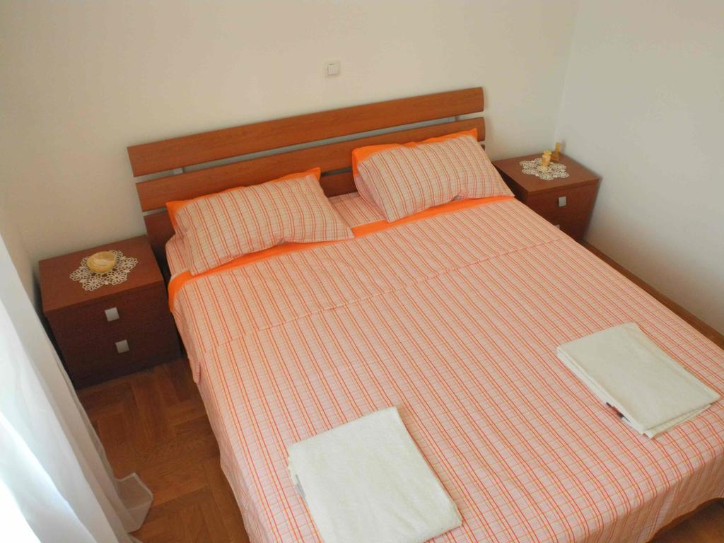 Apartments Antonela イェゼラ エクステリア 写真