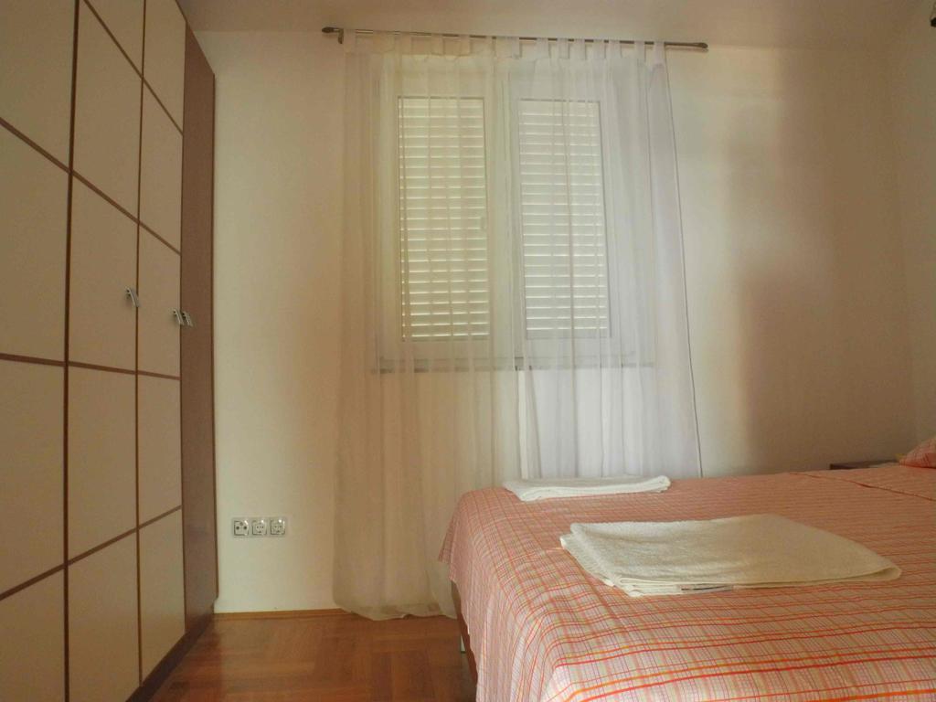 Apartments Antonela イェゼラ エクステリア 写真
